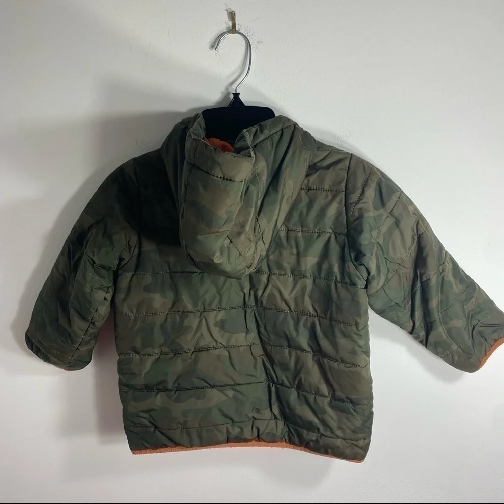 Children’s Place Camouflage Puffer Coat Sz 4T Green Orange Full Zip Hooded